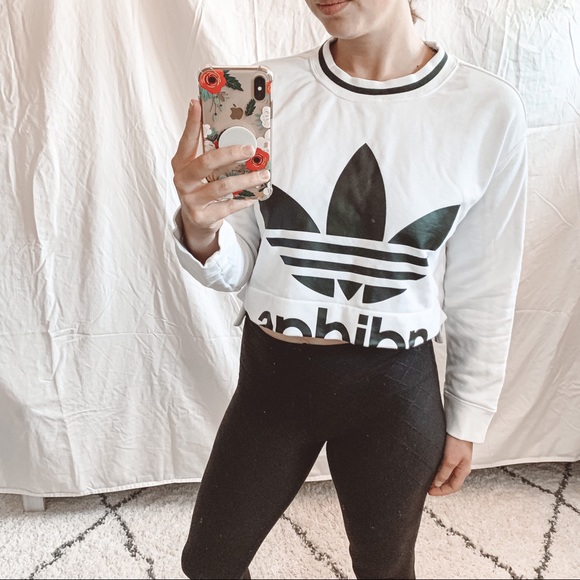 adidas Tops - Adidas Originals Bellista Cropped Crewneck